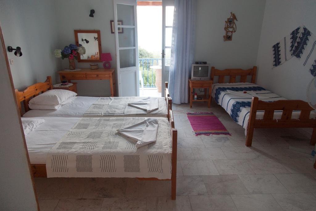 Studios Kollias Panormos  Chambre photo